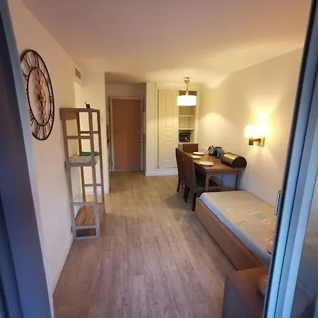 A&H Homes - Cannes Beach - Near Train Station Extérieur photo