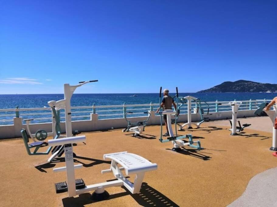 Apartamento A&h Homes - - Near Train Station