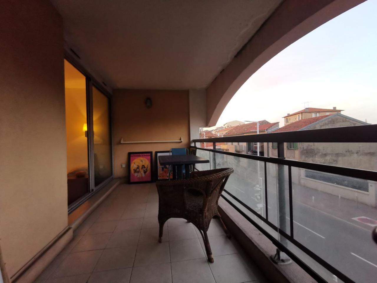 Appartement A&h Homes - - Near Train Station *